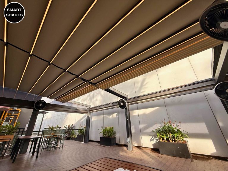 bioclimatic retractable pergola